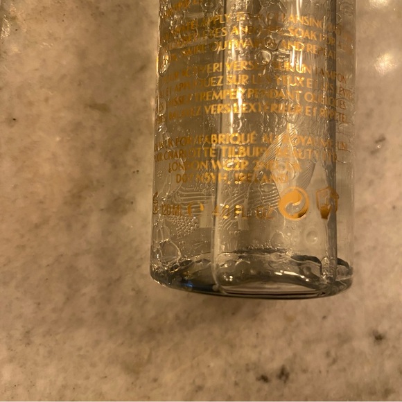 Charlotte Tilbury Take it All Off Make Up Remover - Picture 3 of 5